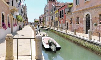 Zbog posljedica karantina priroda se čisti: Voda u Veneciji nikad bistrija (VIDEO)