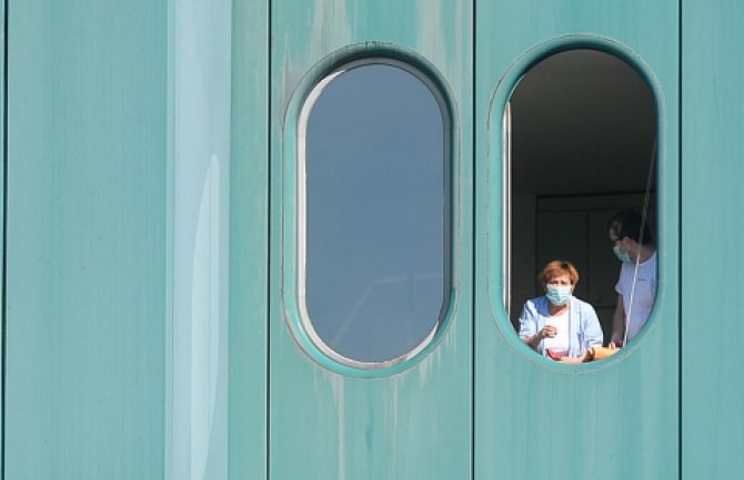 Rusija zatvara sve škole na tri nedjelje zbog koronavirusa
