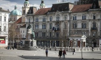 Slovenija: Od ponoći zabrana kretanja na javnim mjestima, kazna 400 eura