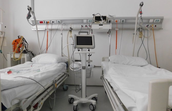  Opšta bolnica „Danilo I“ na Cetinju dobila novi respirator