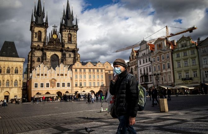 Češka u borbu protiv koronavirusa uključila 
