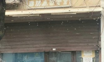 Hapšenje u Baru: Otvorio frizerski salon i pored zabrane