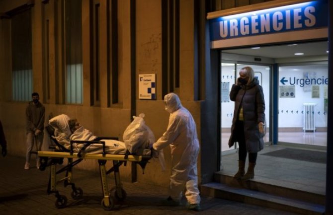 U posljednja 24 sata u Španiji preminulo još 864 ljudi