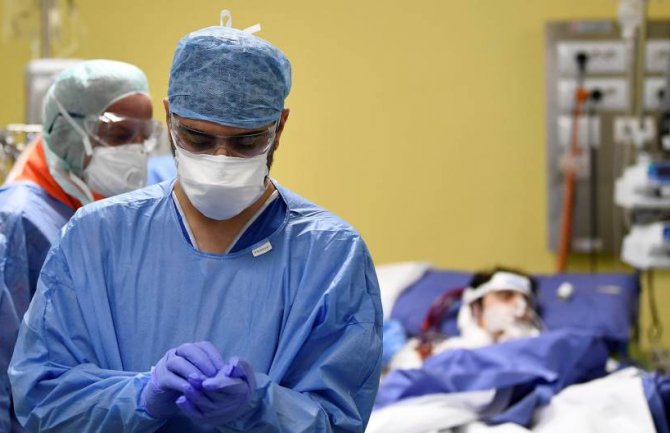 525 preminulih u Italiji, pada i broj smještenih u bolnice