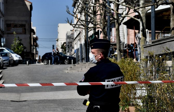 Francuska: Napadač nožem ubio dvije a ranio četiri osobe