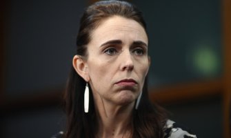 Premijerka N. Zelanda tokom narednih šest mjeseci će primati platu umanjenu za 20 odsto, kao i svi ministri 