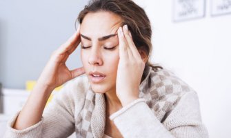 Korona uzrokuje neurološke probleme poput glavobolje i vrtoglavice