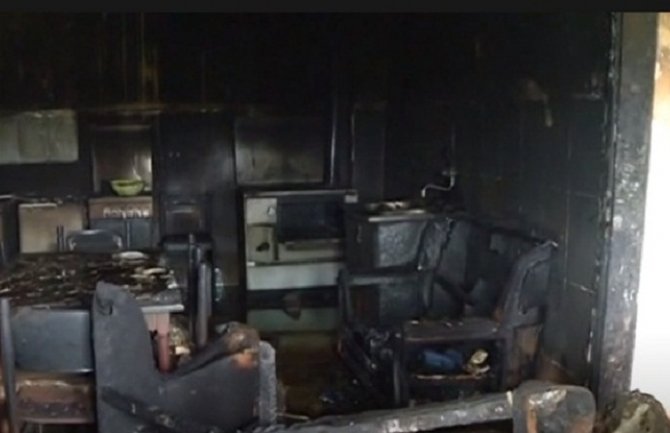 U požaru u zetskom selu Ljajkovići izgorio najveći dio kuće, porodici Rašović potrebna pomoć