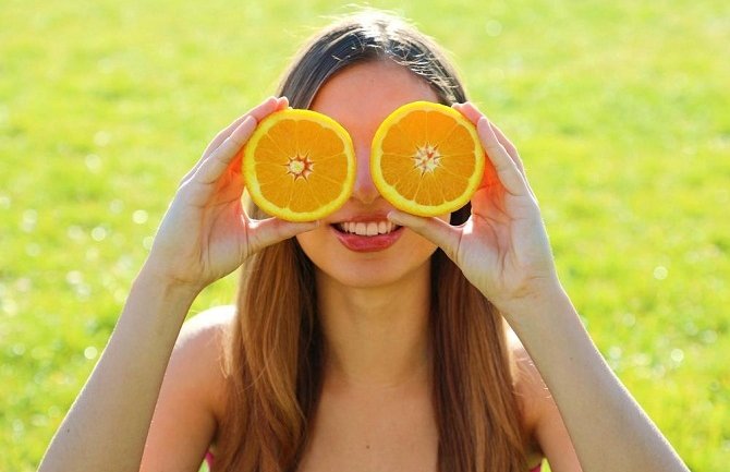 Ovo su pet sigurnih znakova da vašem tijelu nedostaje vitamin C