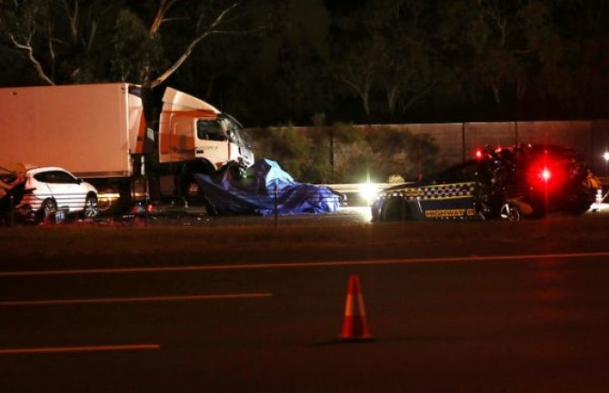 Australija: Kamion usmrtio četiri policajaca koji su zaustavili vozača automobila