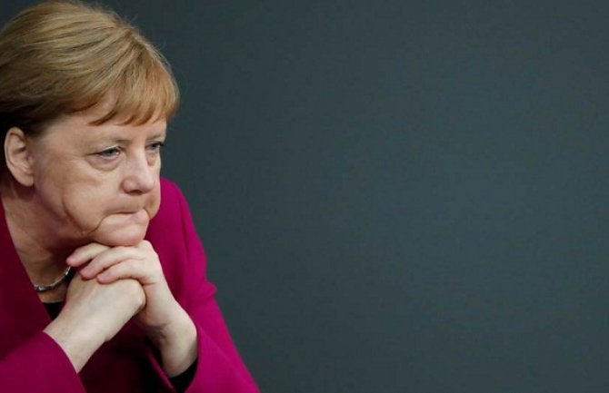Angela Merkel telefonskim pozivom spriječila oružani sukob između Turske i Grčke?