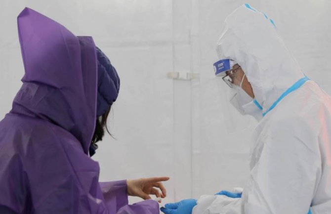 Srbija: U poslednja 24 časa od koronavirusa preminulo još pet osoba, ukupno 8.724  zaraženih 