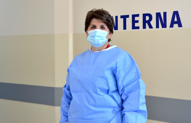 Medicinska sestra Rosanda Ćetković o radu sa najtežim kovid pacijentima: Najveći uspjeh kad pacijentu više nije potreban respirator