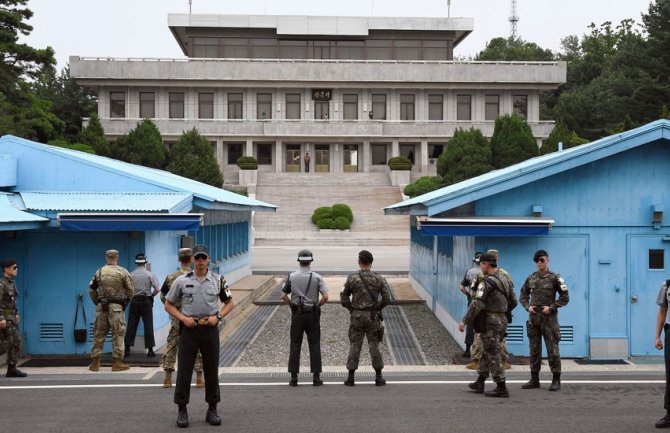 Sjeverna i Južna Koreja razmeijnile vatru na granici