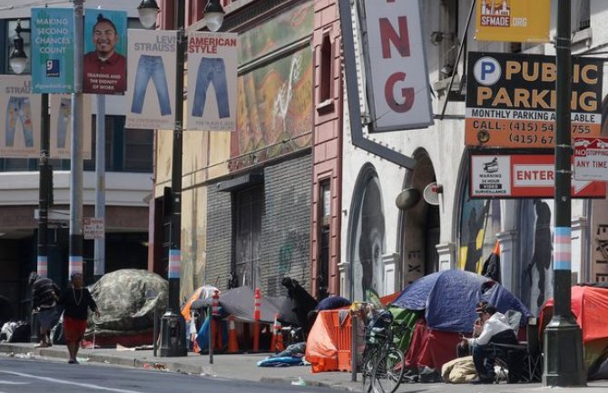 San Francisko plaća duvan, alkohol i marihuanu beskućnicima da bi spriječili širenje koronavirusa 