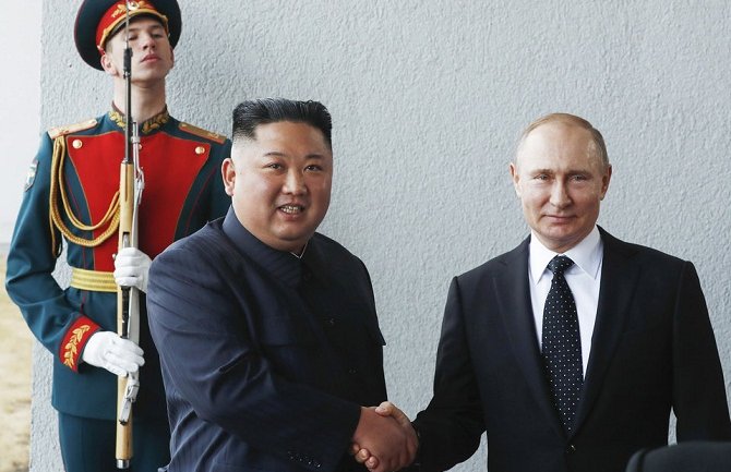 Kim čestitao Putinu Dan pobjede i poželio uspjeh u borbi protiv koronavirusa