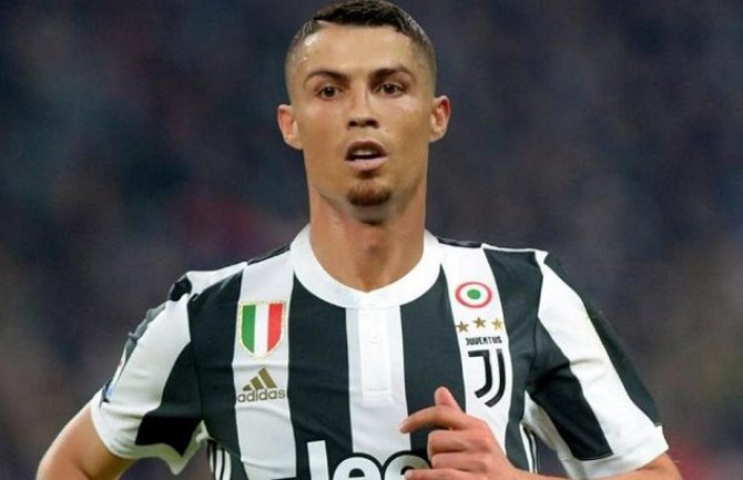 Ronaldo: Legenda Juventusa trebala da osvoji barem jednu Zlatnu loptu