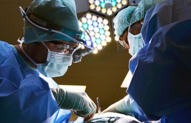 Zbog pandemije koronavirusa u svijetu odloženo 28 miliona hirurških intervencija