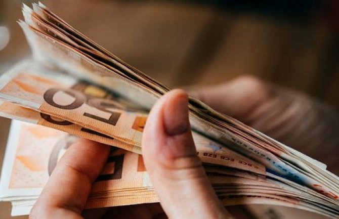  Komisija za tržište kapitala: Izvršitelji i sudovi blokirali 775 miliona eura