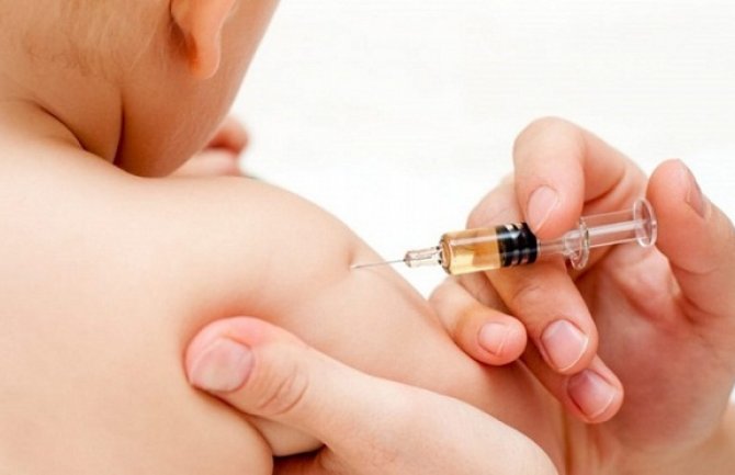Pandemija koronavirusa prekinula redovnu vakcinaciju, 80 miliona djece ugroženo