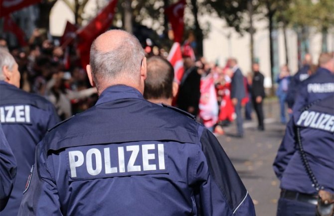 Državljani BiH uhapšeni u Njemačkoj, pronađeno im u automobilu 10 kilograma droge