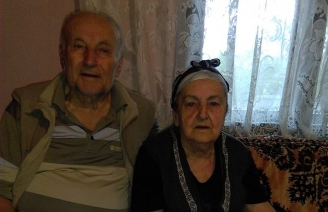 Ljubav koja je izdržala sve ispite vremena: Fetah i Vezira Hajdarpašić proslavili 66 godina zajedničkog života 