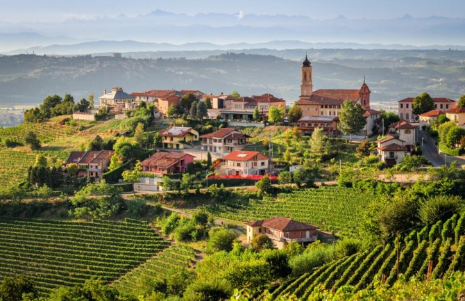 Teška situacija i za italijanske proizvođače vina, očekuje ih pad prodaje