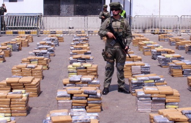 Kolumbija: Zaplijenjeno više od 50 tona kokaina, 38 brodova, dvije podmornice i četiri aviona