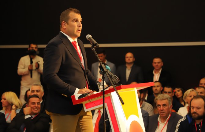 Krapović: DCG obećala građanima Budve i Crne Gore da će čuvati i sačuvati izbornu volju građana