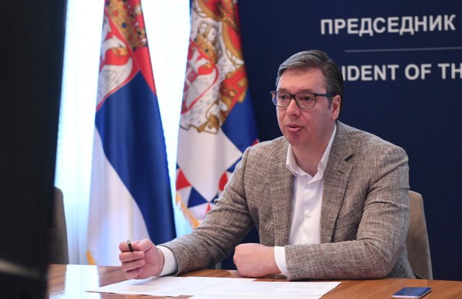 Vučić: Prelazi kao da nisu otvoreni, jer građani Srbije moraju u karantin