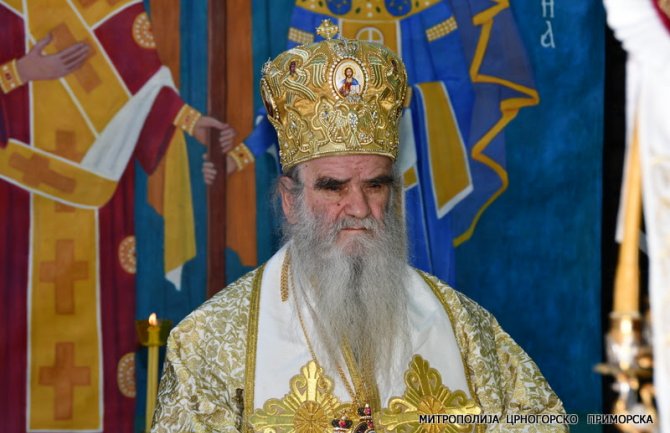 Amfilohije: Daće Bog da se i ovoj crnogorskoj vlasti vrati razum i pamet