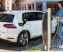 Njemačka uvodi punjače za električna kola na svaku benzisku stanicu