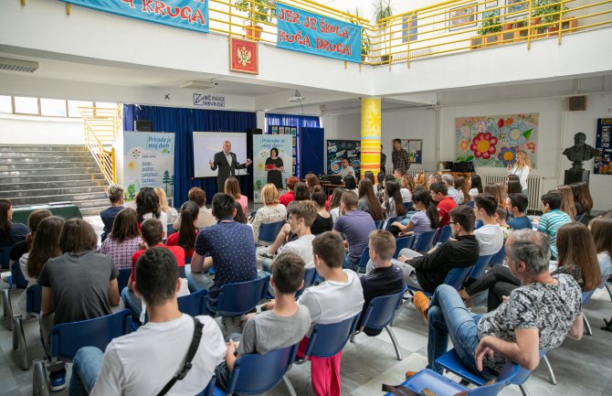 Počela dodjela personalizovanih besplatnih ulaznica za nacionalne parkove za sve učenike osnovnih škola u Crnoj Gori 