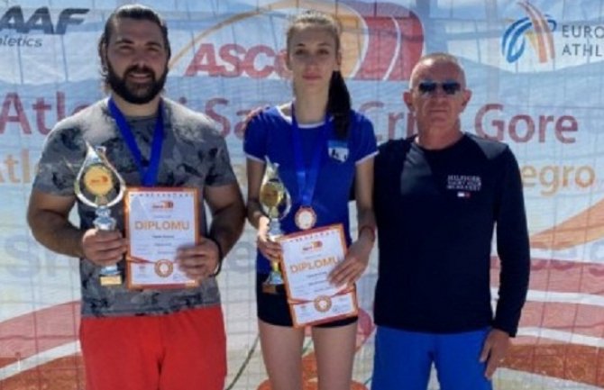 Tomaš Đurović i Irena Bošković proglašeni za najbolje atletičare 