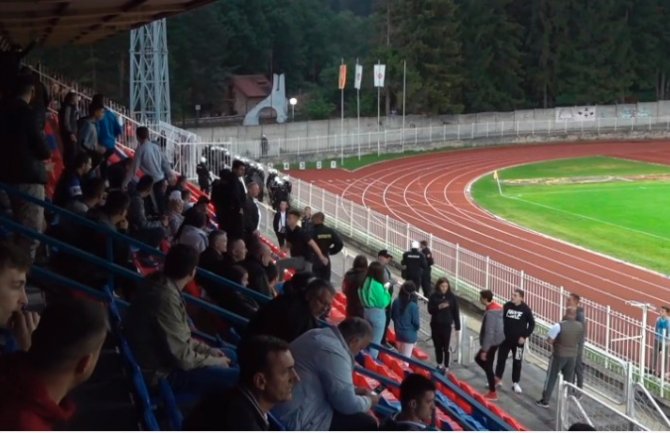 Prekid u Pljevljima: Na stadionu bilo više gledalaca nego što je dozvoljeno