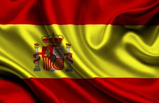 Španija razmatra uvođenje karantina za Britance