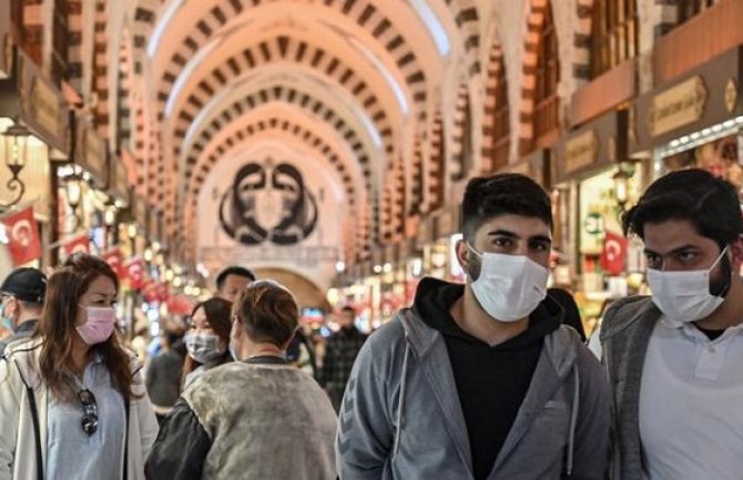  Turska ponovo uvodi policijski čas, maske obavezne na svim javnim mjestima 
