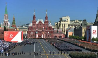 Parada pobjede u Moskvi i moćna oružja, Putin: Ne zaboraviti da su Sovjeti pobijedili naciste i oslobodili Evropu