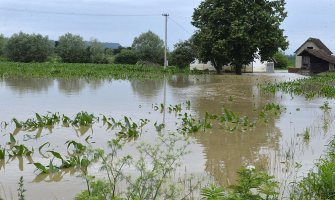 Poplave u Srbiji odnijele još jedan život:  U selu pored Valjeva pronađeno beživotno tijelo vojnog penzionera