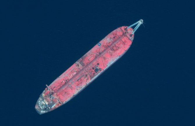 Plutajući tanker tempirana bomba: UN saopštio da je brod privezan uz obalu Jemena opasnost po živi svijet Crvenog mora