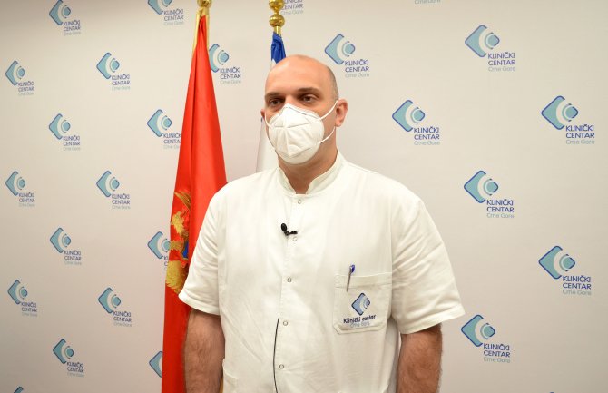 Abdić: Građani da bez prijeke potrebe ne dolaze u Urgentni, veliki rizik i za pacijente i za zaposlene