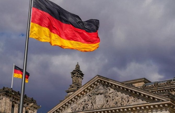 Njemačka planira da se zaduži rekordnih 217,8 milijardi eura