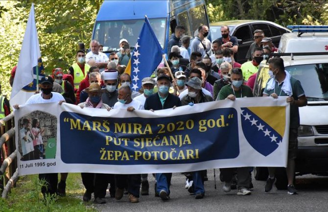 Krenuo marš mira prema Srebrenici