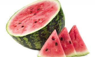 Ljekovita svojstva lubenice: Sadrži vitamin C, B6, pomaže koži u obnavljanju... 