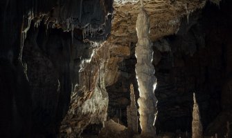 Oko dva ipo miliona eura za uređenje unutrašnjosti Đalovića pećine, II faza