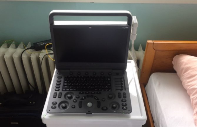 Tomašević Opštoj bolnici u Pljevljima donirao mobilni ultrazvuk