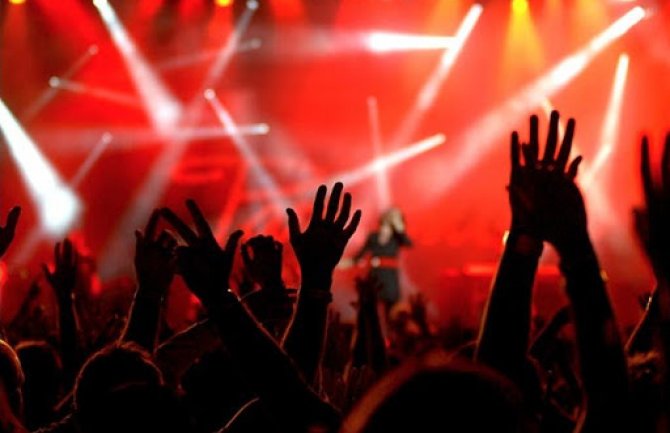 Njemačka traži četiri hiljade kandidata za eksperimentalno održavanje koncerta