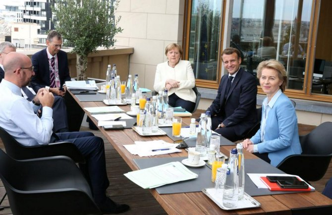 Treći dana sastanka EU lidera, ne zna se oće li biti dogovora 