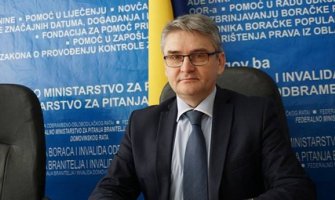 Preminuo ministar BiH: Bio na respiratoru zbog koronavirusa