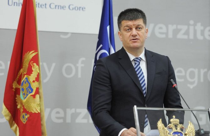 Mitrović čestitao Kurban bajram: Prisjetimo se važnosti razumijevanja, pomoći i solidarnosti 